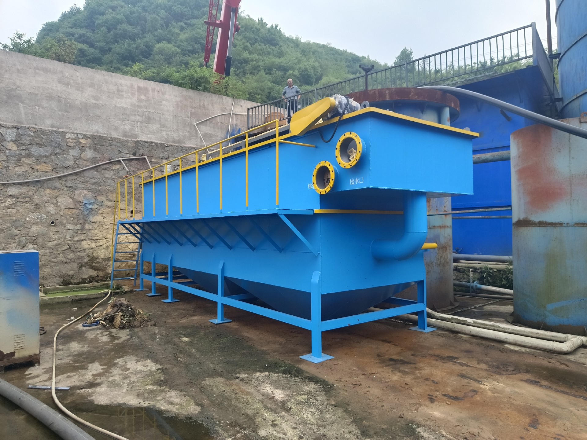 氣浮機(jī)，高效氣浮機(jī)，溶氣氣浮機(jī)，氣浮機(jī)安裝現(xiàn)場(chǎng)